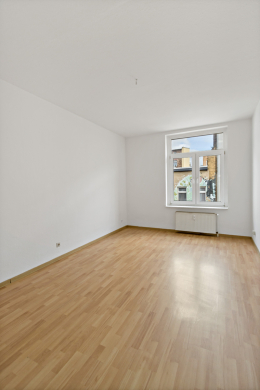 2 geräumige 3-Raumwohnungen nur unweit vom Hauptbahnhof! 06112 Halle, Etagenwohnung zur Miete