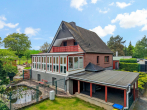 Hausansicht 1 - Familienidylle in Wallwitz – Gepflegtes Einfamilienhaus mit Wintergarten, Teich und gepflegten Garten