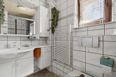 Badezimmer OG - Der Lottogewinn unter den Reihenhäusern im Süden von Halle!
