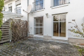 Terrasse - Charmantes Reihenmittelhaus mit viel Platz, Keller und Garten in gefragter Lage von Zwintschöna