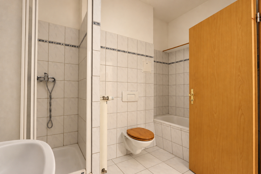 Ihr neues Zuhause in guter Lage: 3 Zimmer mit Balkon und Einbauküche - Photo 4