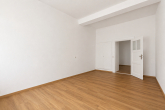 Zimmer 2 - Schicke 4-Raumwohnung in der City!