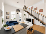 Wohnzimmer / Küche - Lichtdurchflutete Maisonettewohnung mit Balkon und hochwertiger Ausstattung