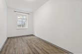 Schlafzimmer - 2-Zimmer-Wohnung mit Balkon in gefragter Steintor-Lage!