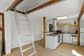 Treppe Wohnzimmer - Hier mußt Du nur noch Deine Sachen auspacken! Möblierte Dachgeschosswohnung am Heiderand!