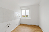 Küche - Gepflegte 2-Raumwohnung mit Balkon in der Merseburger Straße!