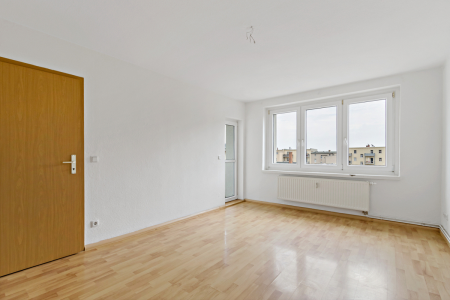 Gepflegte 2-Raumwohnung mit Balkon in der Merseburger Straße! - Photo 5